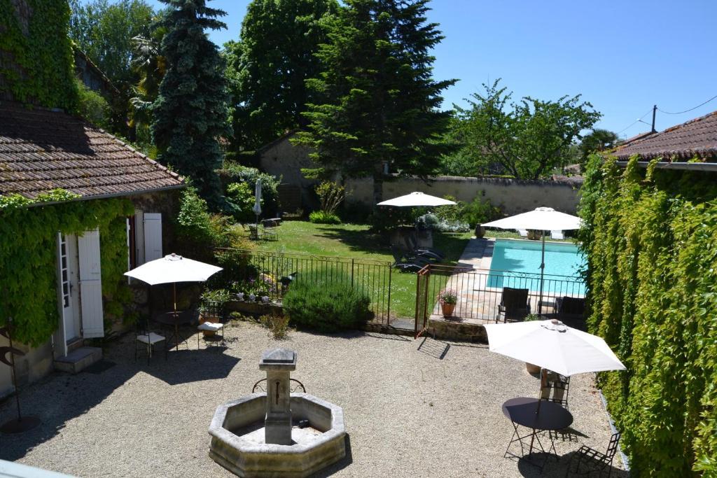 マルシアック La Baguenaude Bed & Breakfast エクステリア 写真